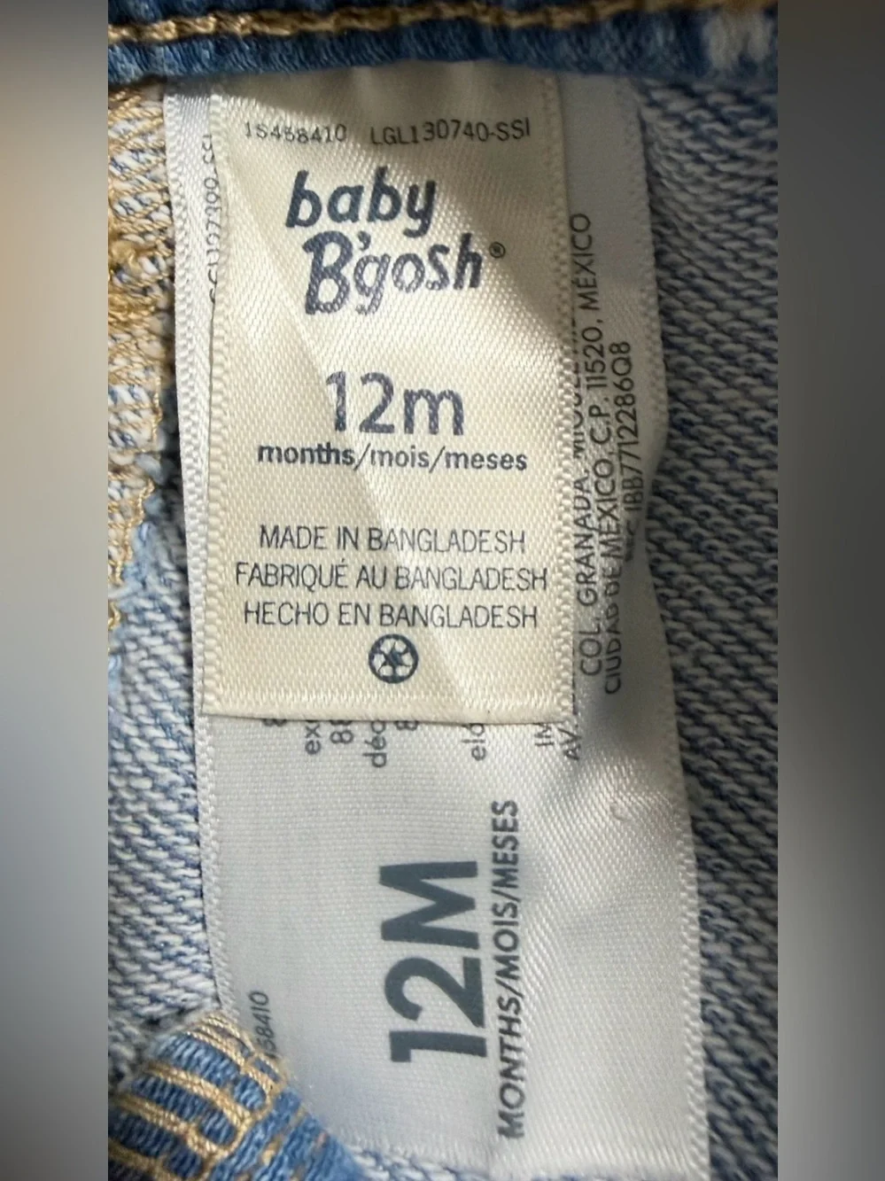 OshKosh B’gosh Baby Girl 12M 3 Piece Bundle Floral Denim Jeans Knit Sweater
